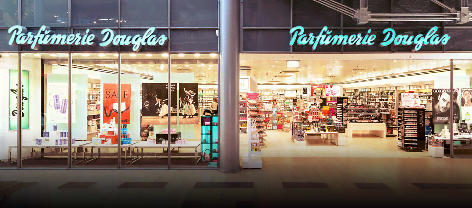 La perfumer&iacute;a se concentra en Espa&ntilde;a: guerra de titanes a golpe de compras